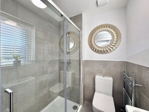 Photo 11- click for photo gallery